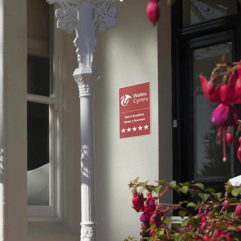 Escape Boutique B&B Llandudno Eksteriør billede